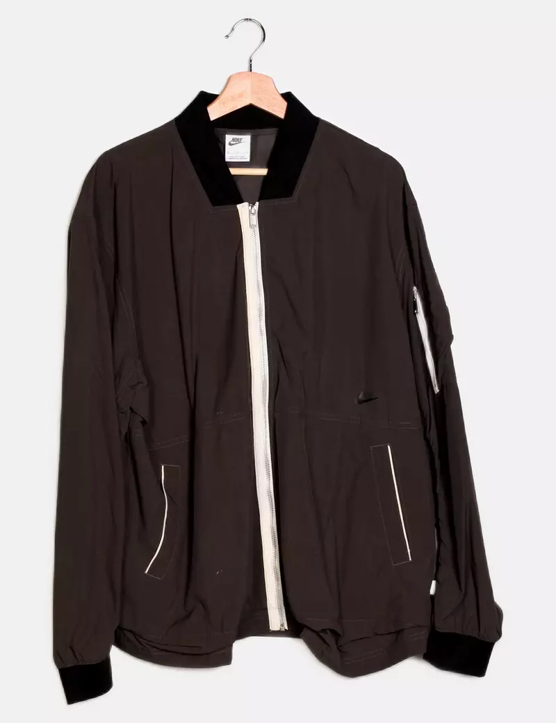Nike Chaqueta fina