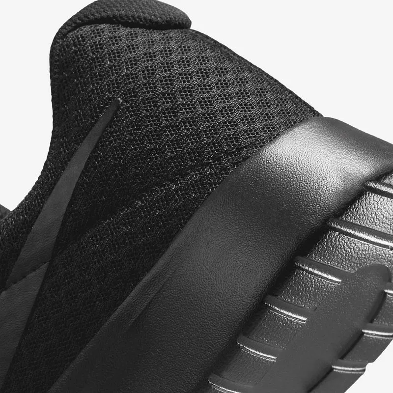Zapatillas Urbanas Hombre Nike Tanjun M2Z2