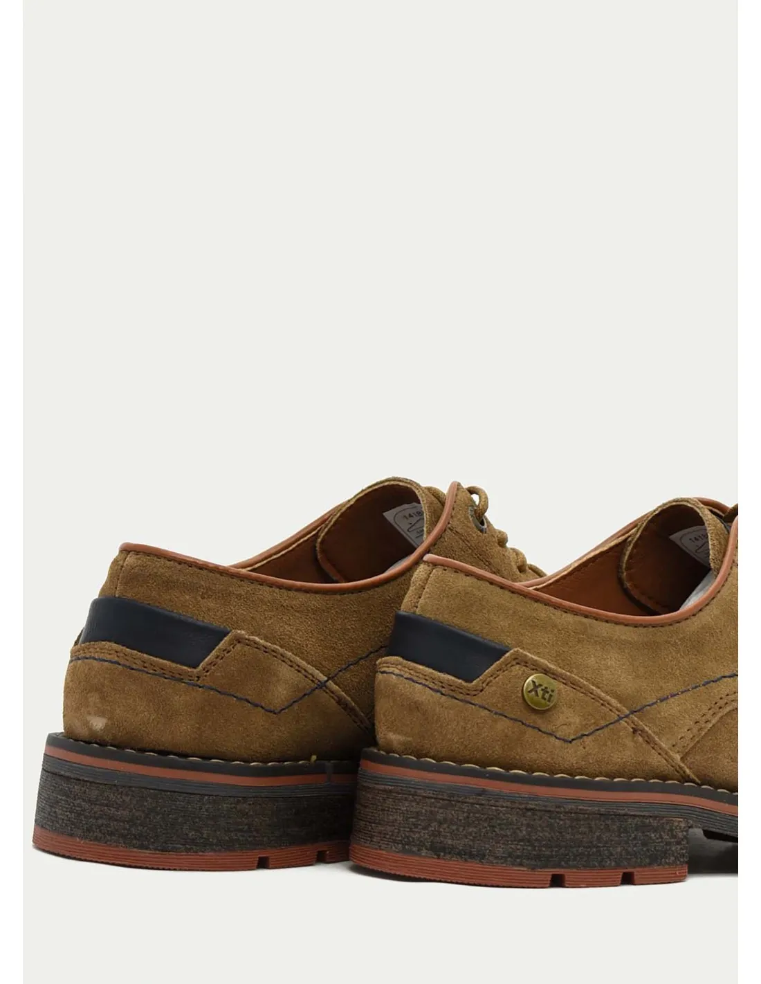 ZAPATO CASUAL XTI 141881 CAMEL 