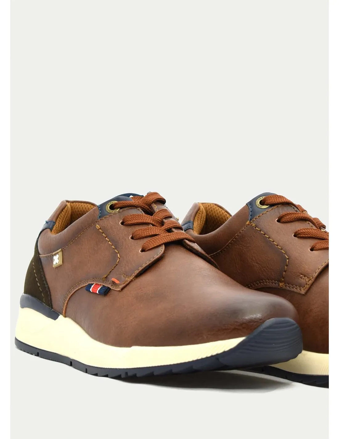 ZAPATO CASUAL XTI 142169 CAMEL 