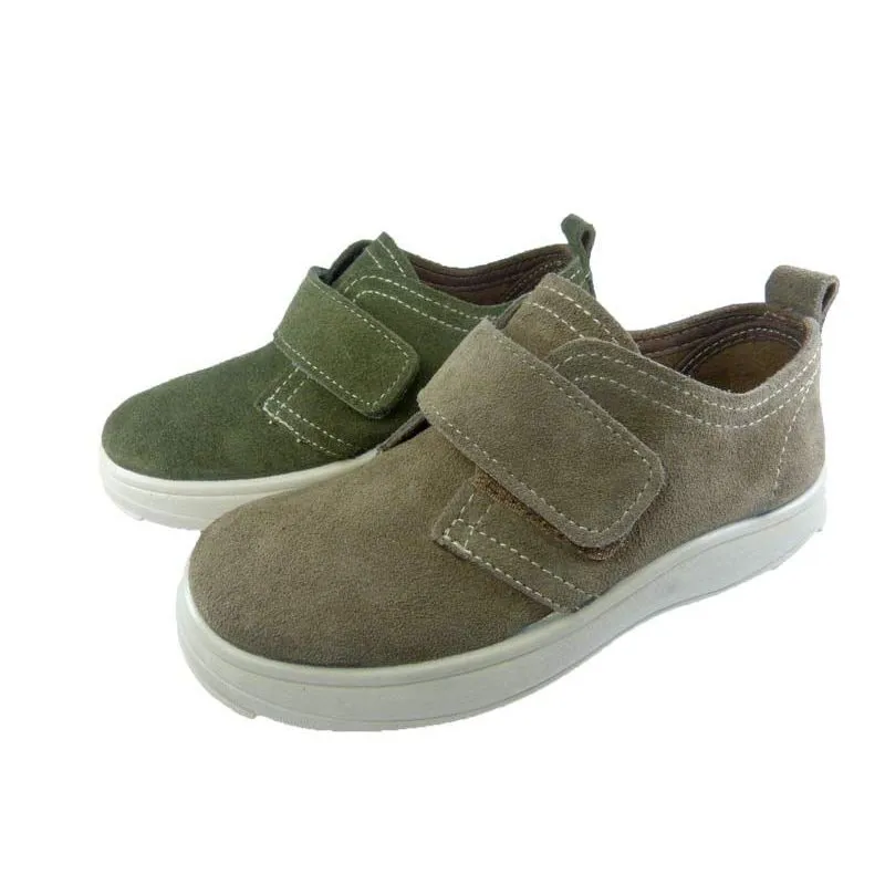 Zapato niño serraje con cinta de cierre