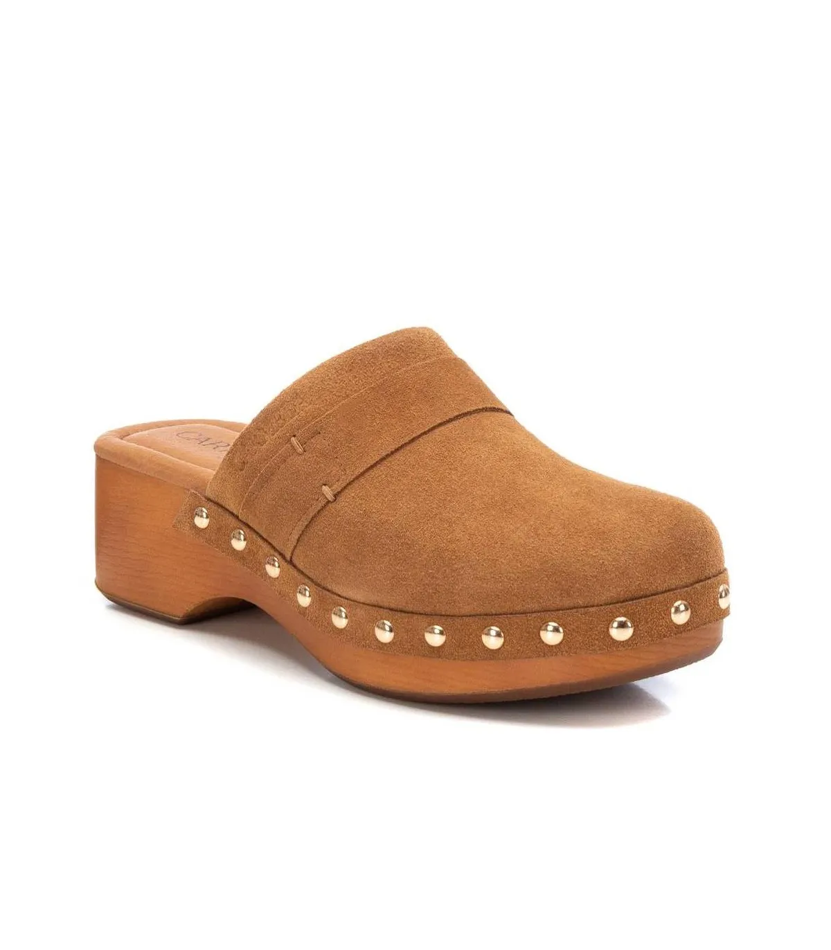 Zueco para mujer en piel cuero con tachas