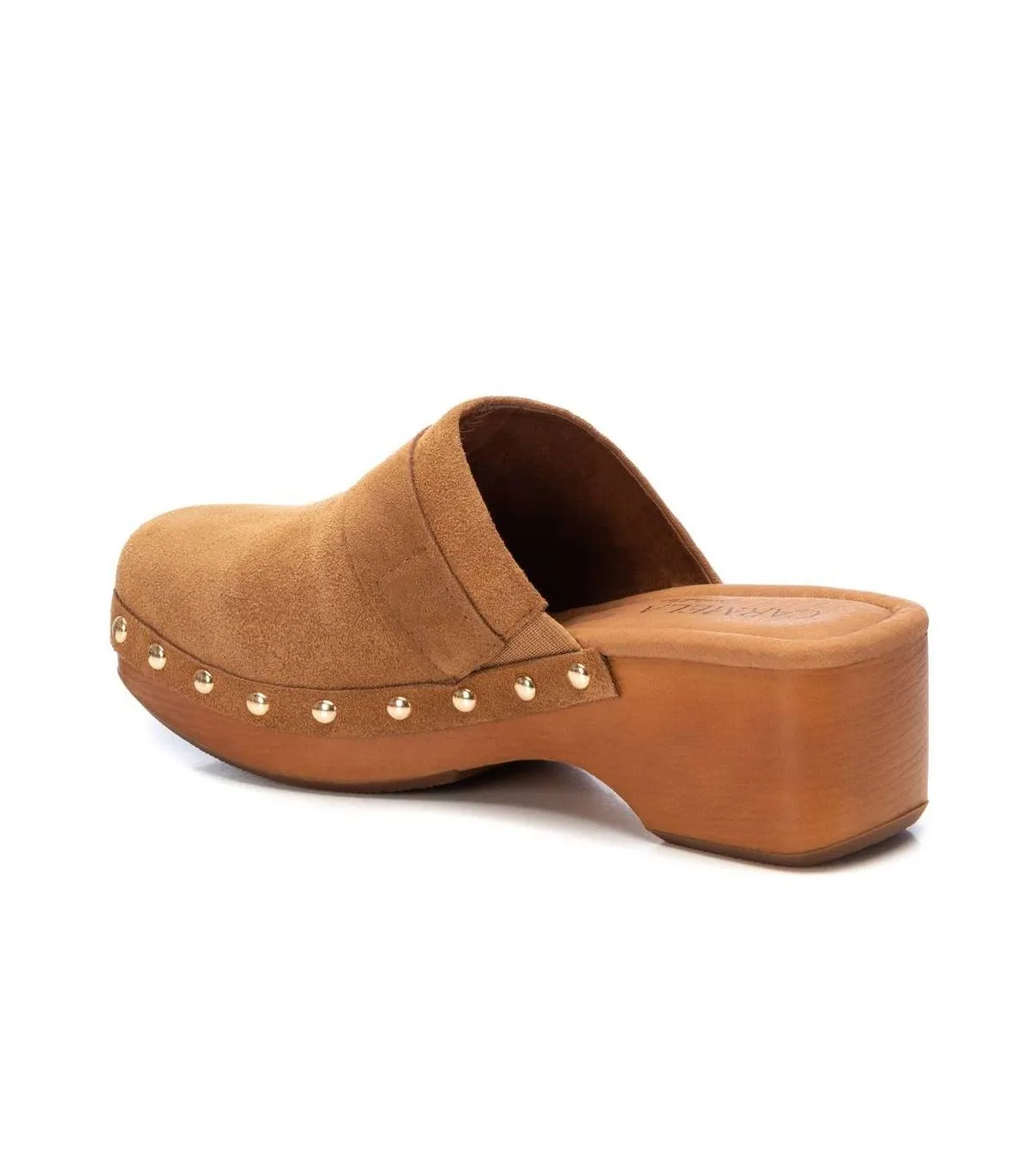 Zueco para mujer en piel cuero con tachas